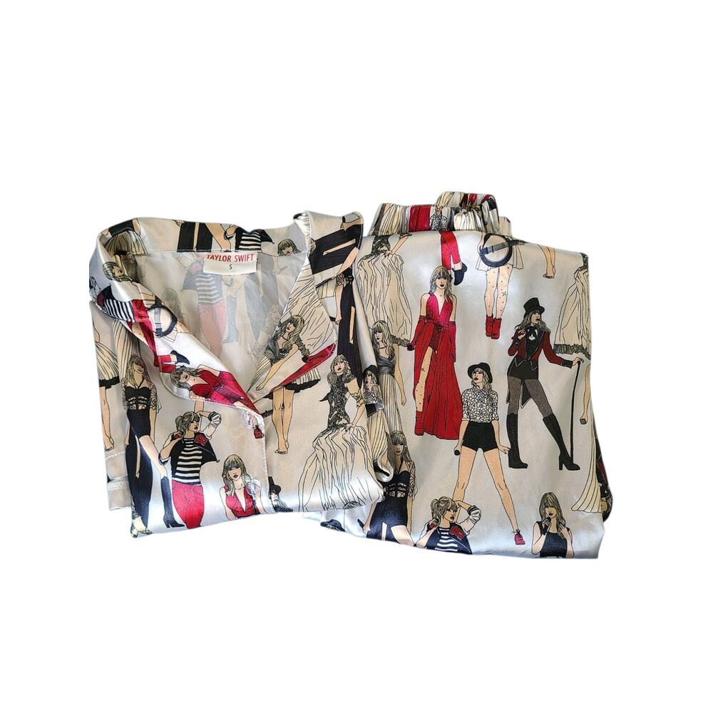 Official Taylor Swift Red (Taylor's Version) Eras Satin Pajama Set Small S PJs
